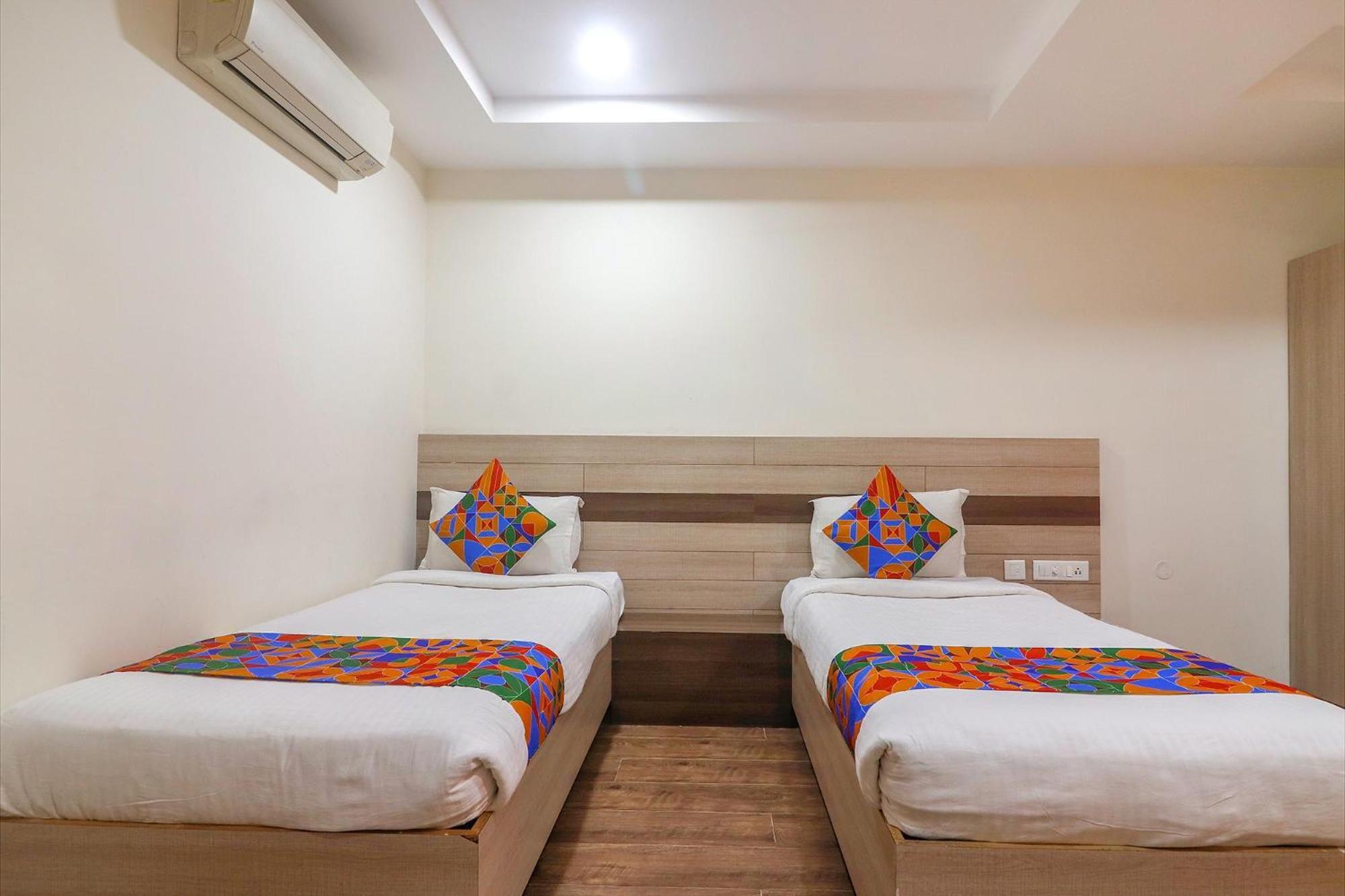 Fabhotel Pride Inn Financia - Nr Dlf Cyber City, Gachibowli Hyderabad Ngoại thất bức ảnh