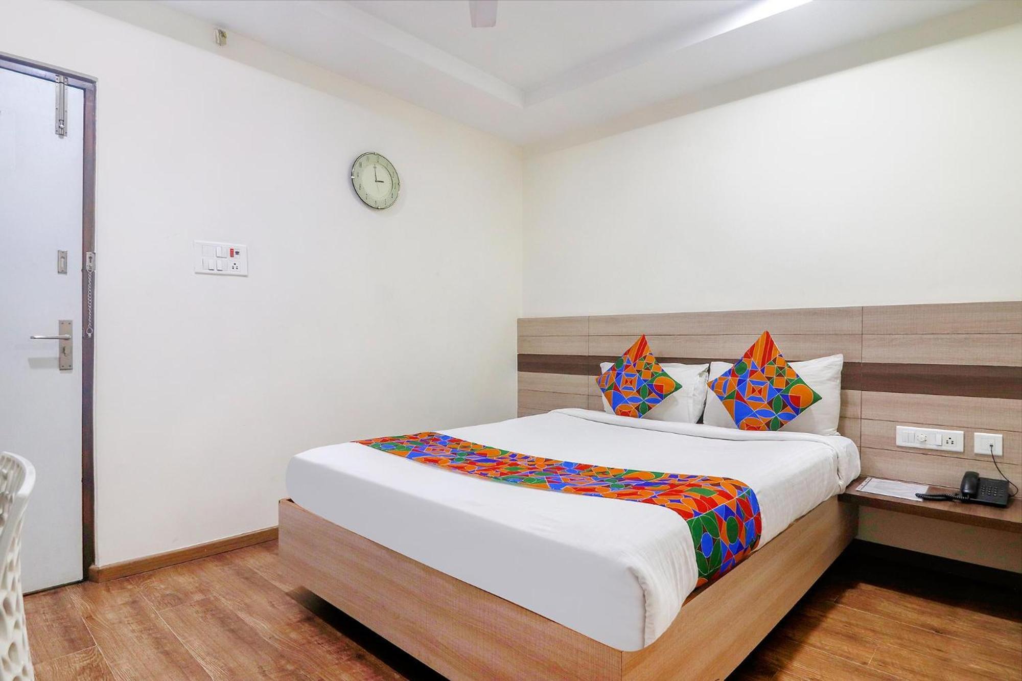 Fabhotel Pride Inn Financia - Nr Dlf Cyber City, Gachibowli Hyderabad Ngoại thất bức ảnh